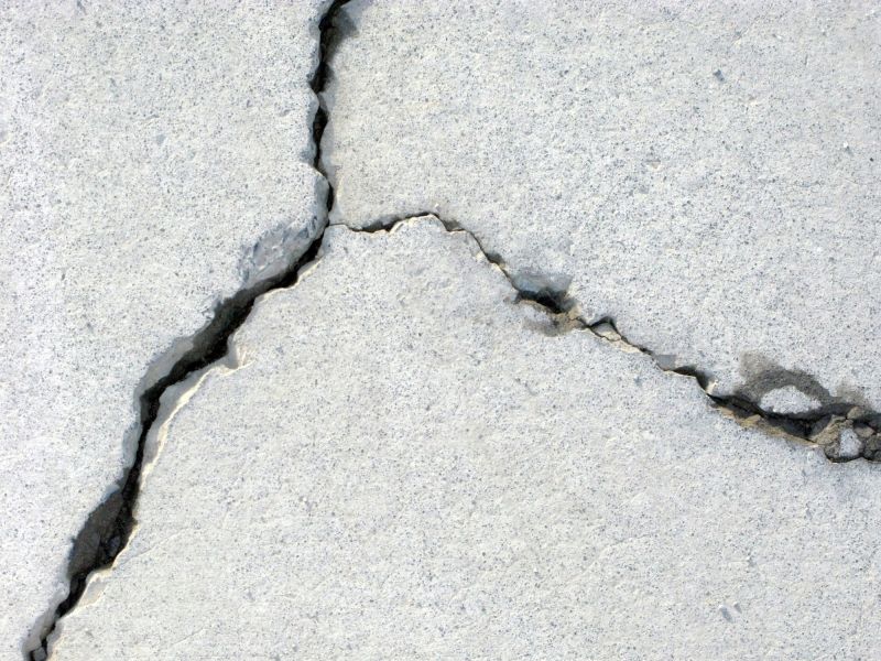 Repairing Cracked Or Damaged Pavers